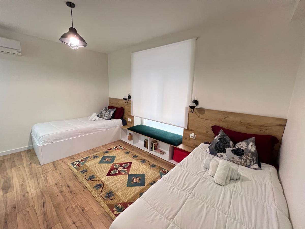 Grand Park & Bllok Area Rooms Tirana Esterno foto